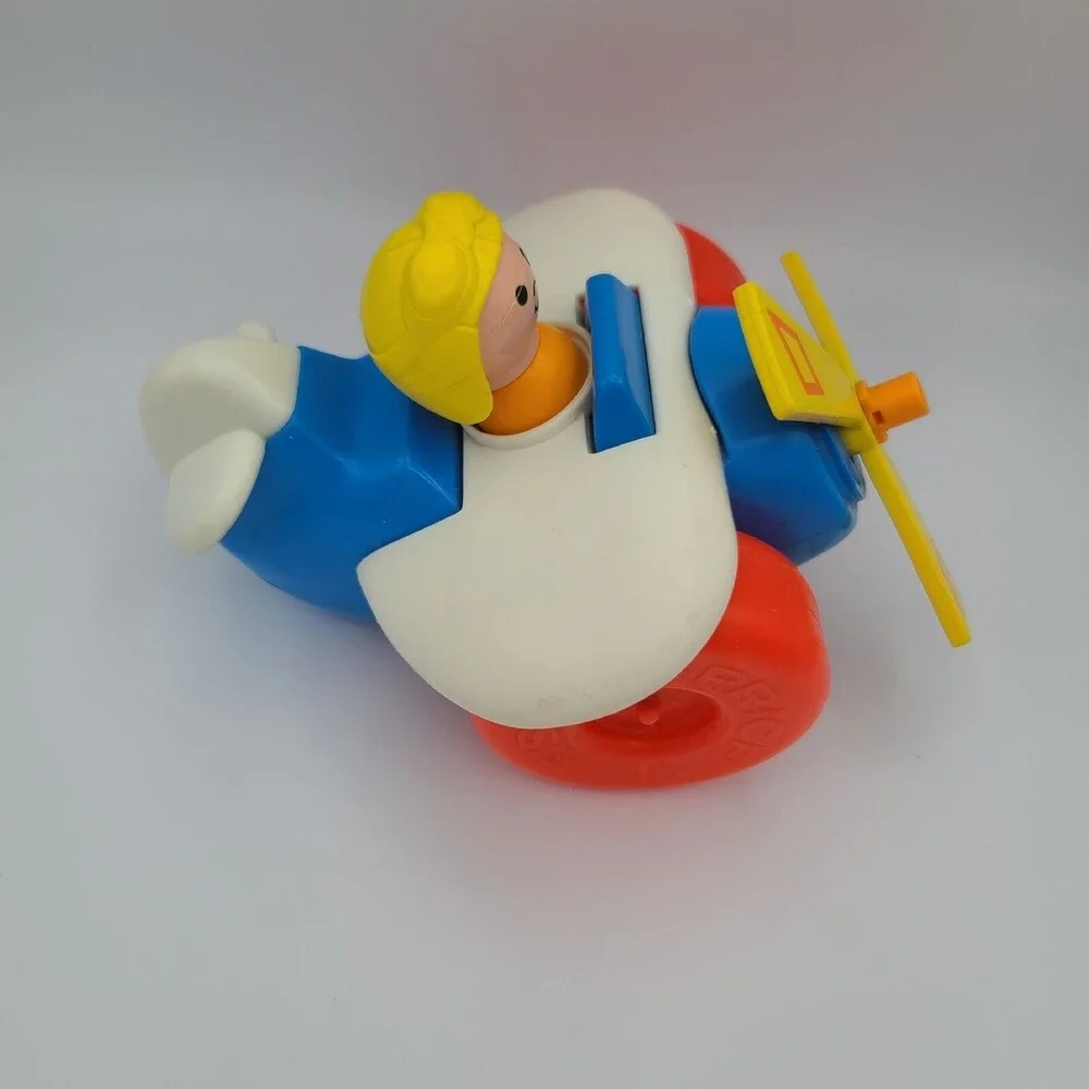 Vintage 1980 Fisher Price Little People Airplane With Pilot #2017 Pull Toy